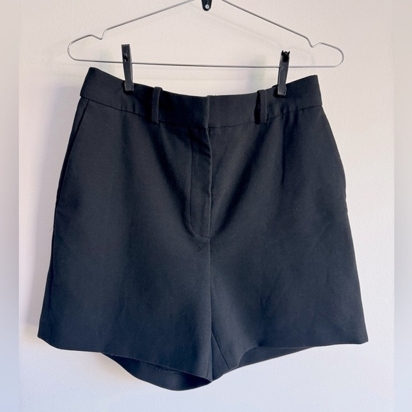 Aritizia Babaton Mid Thigh High Waisted Agency Short - Picture 5 of 9